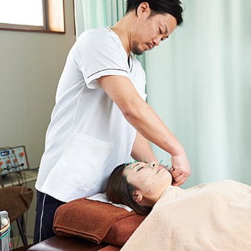 はり灸整体院leaf